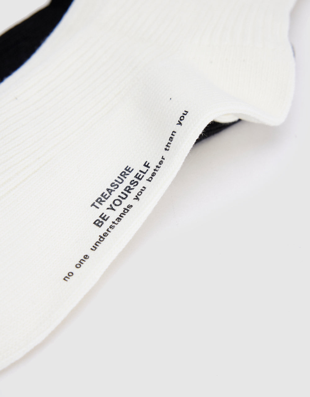 Letter Printed Mid-Length Socks