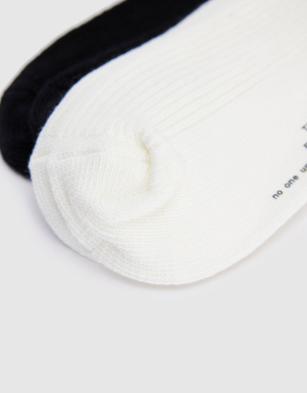 Letter Printed Mid-Length Socks