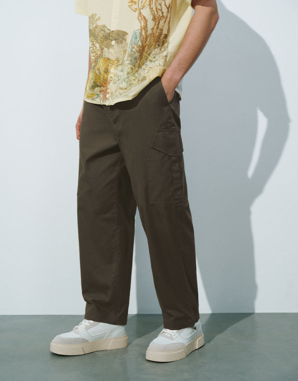 Loose Carrot Fit Pants