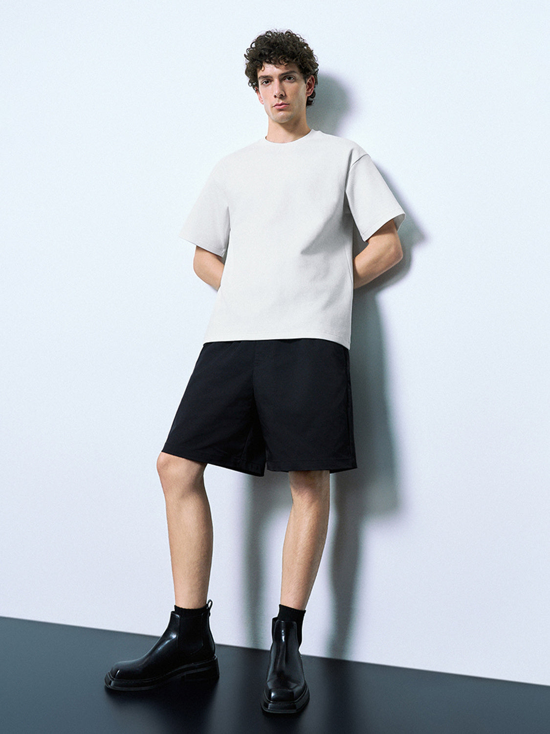 Textured Crew Neck Loose T-Shirt