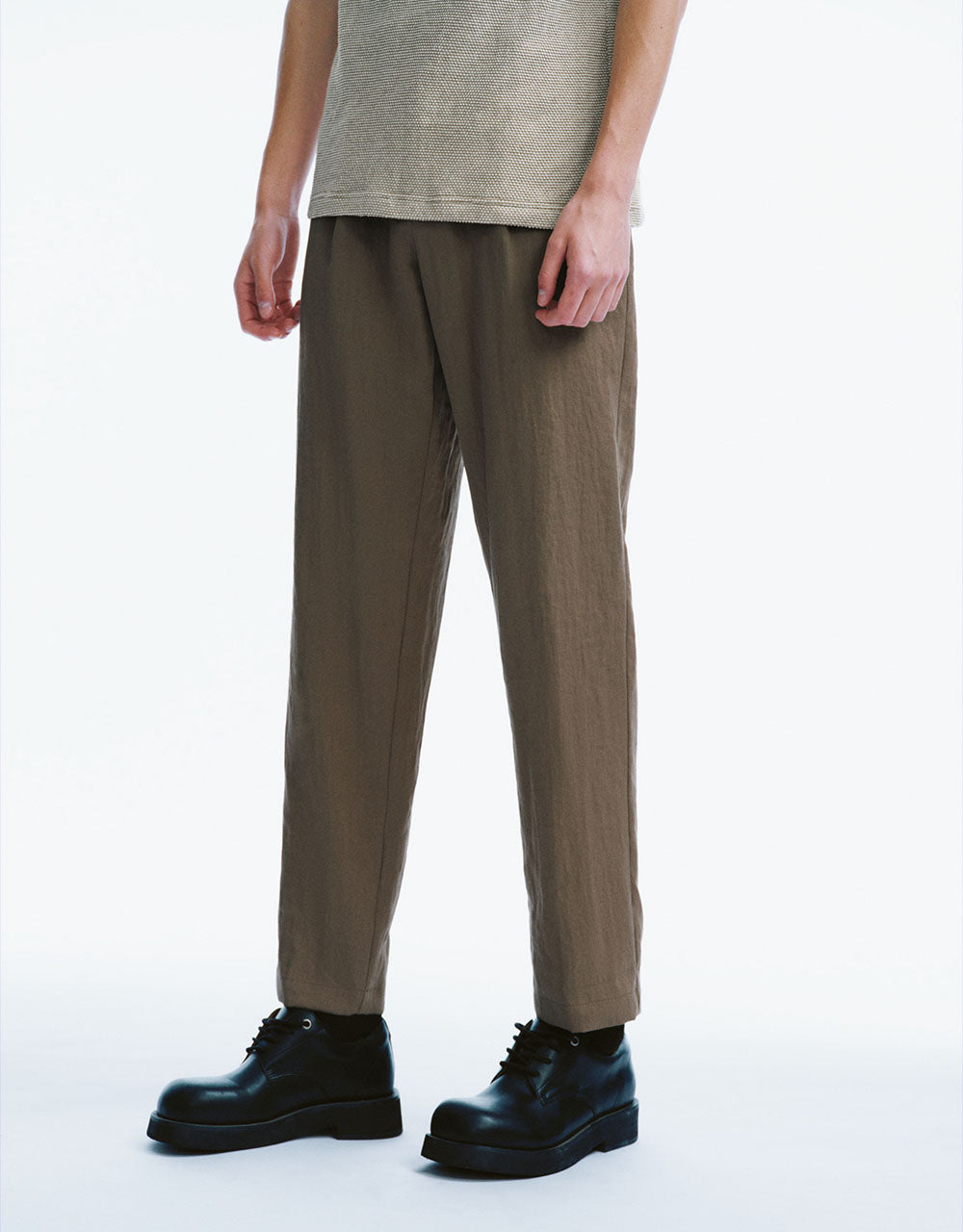 Tailored Carrot Fit Pants