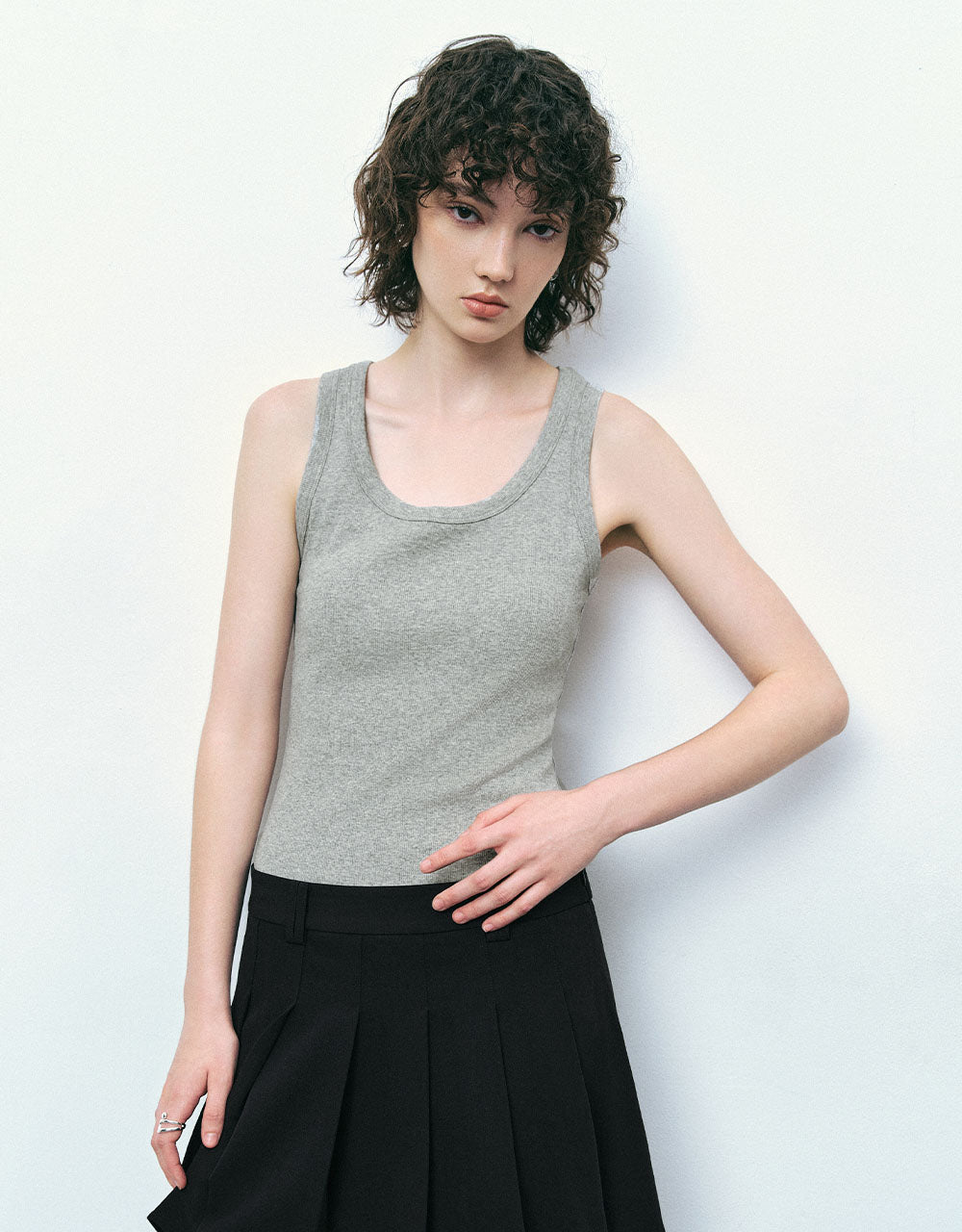 Crew Neck Knitted Tank Top