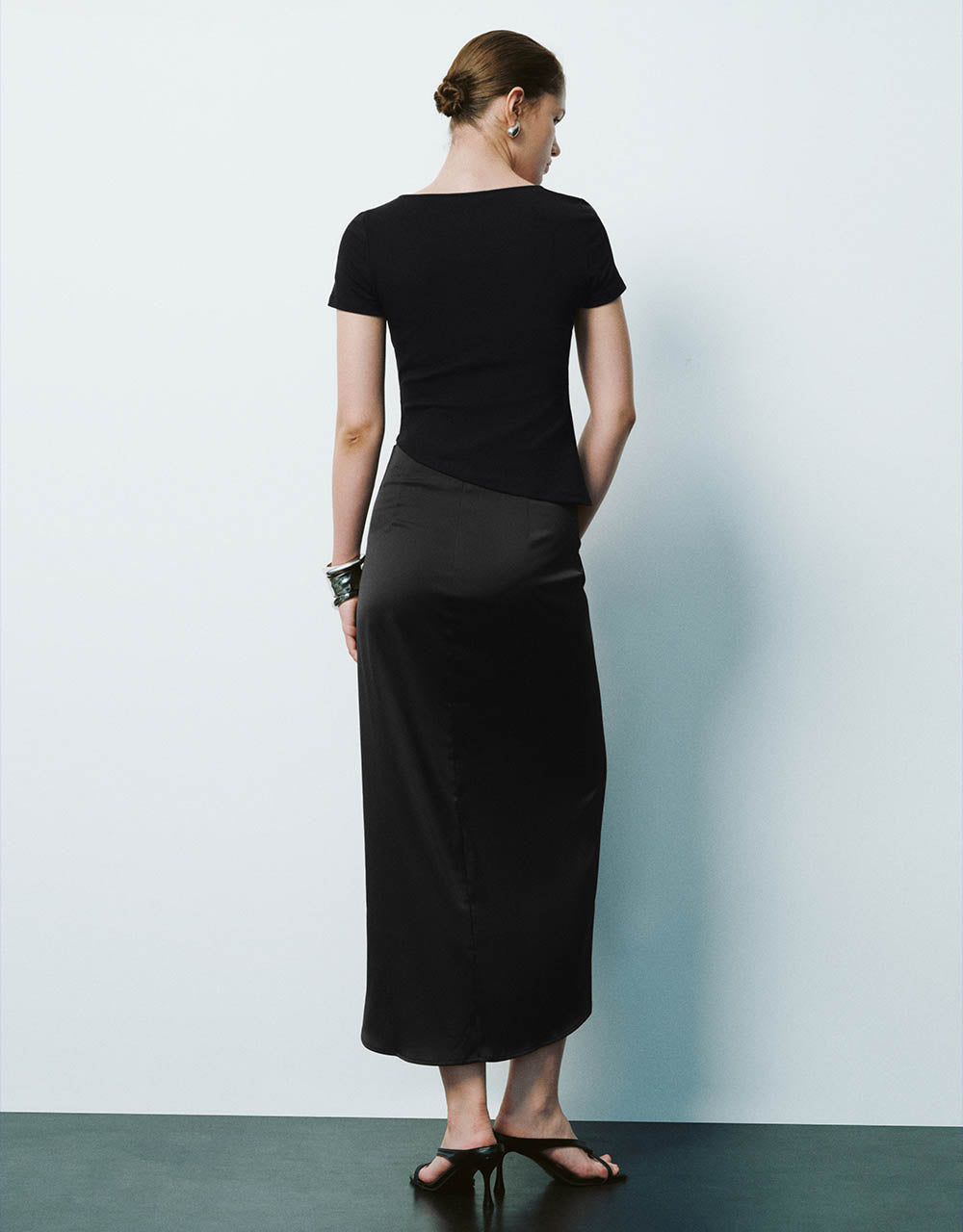 Ruched Midi Straight Skirt