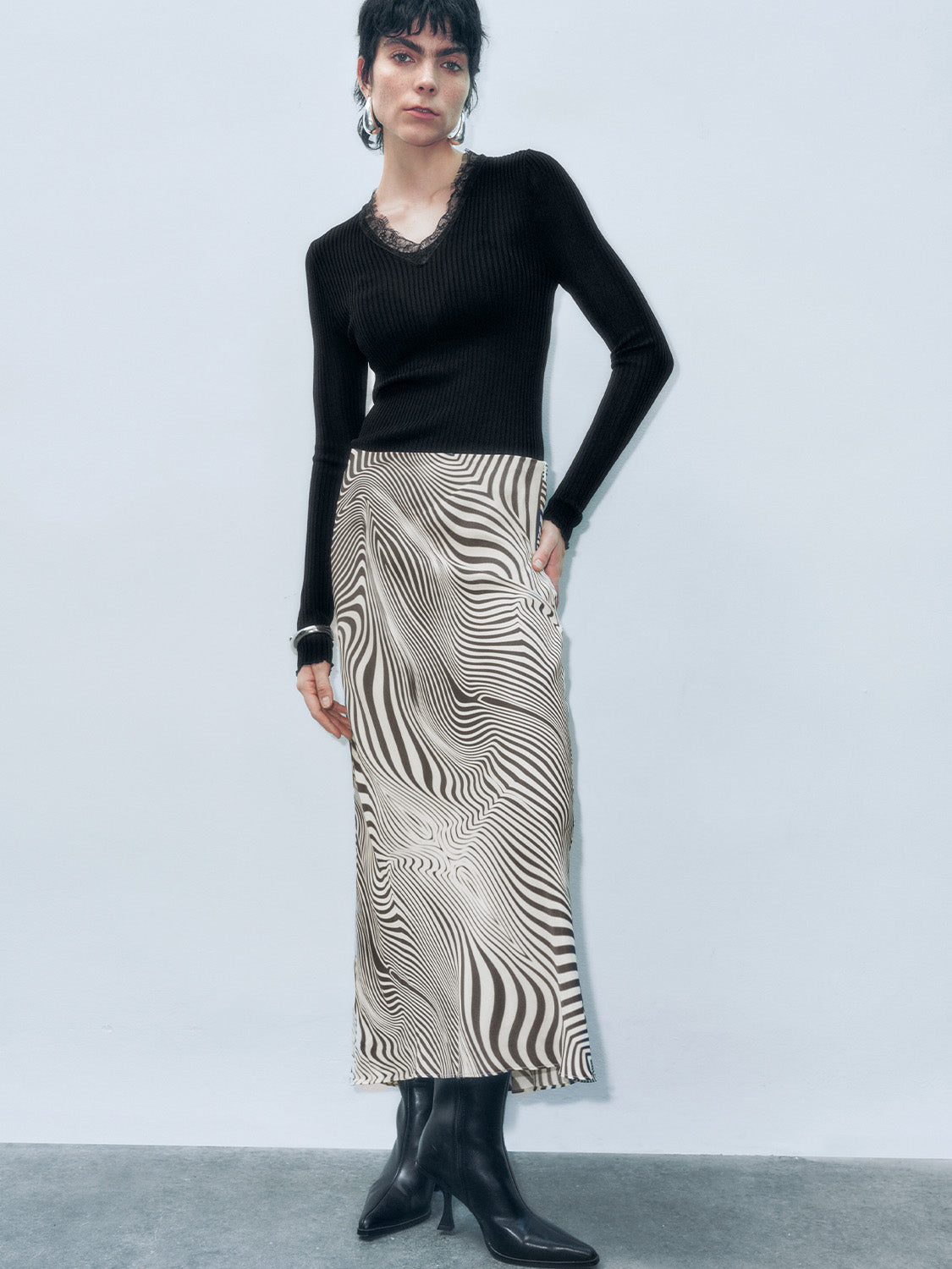 Abstract Printed Maxi Fishtail Skirts