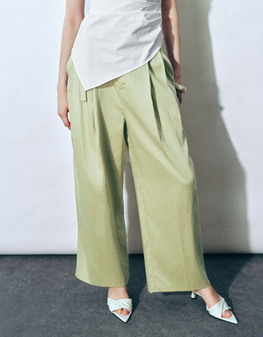 Loose Wide-Leg Pants