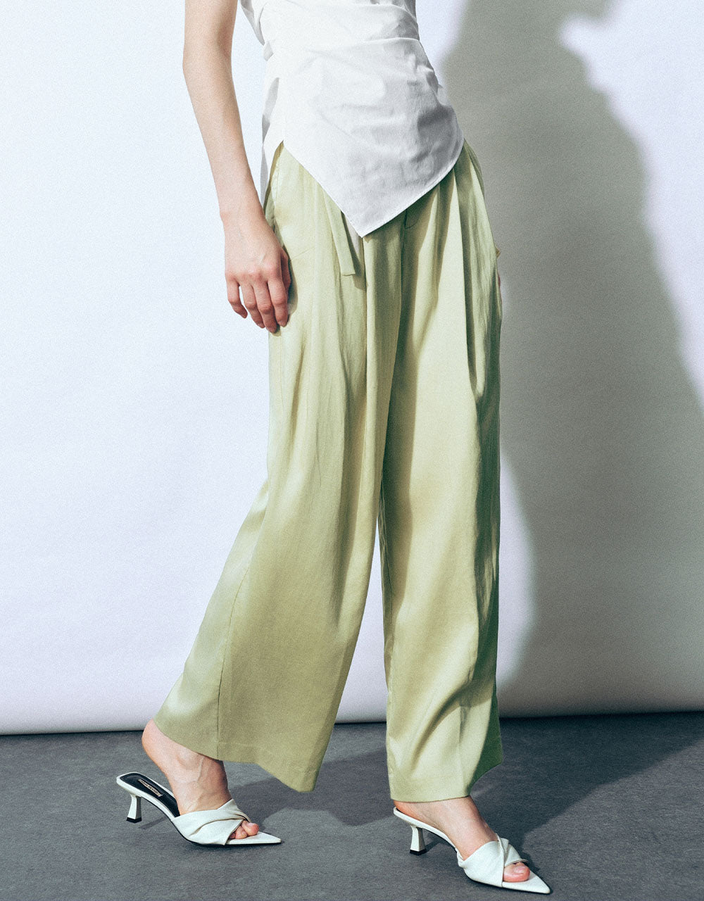 Loose Wide-Leg Pants