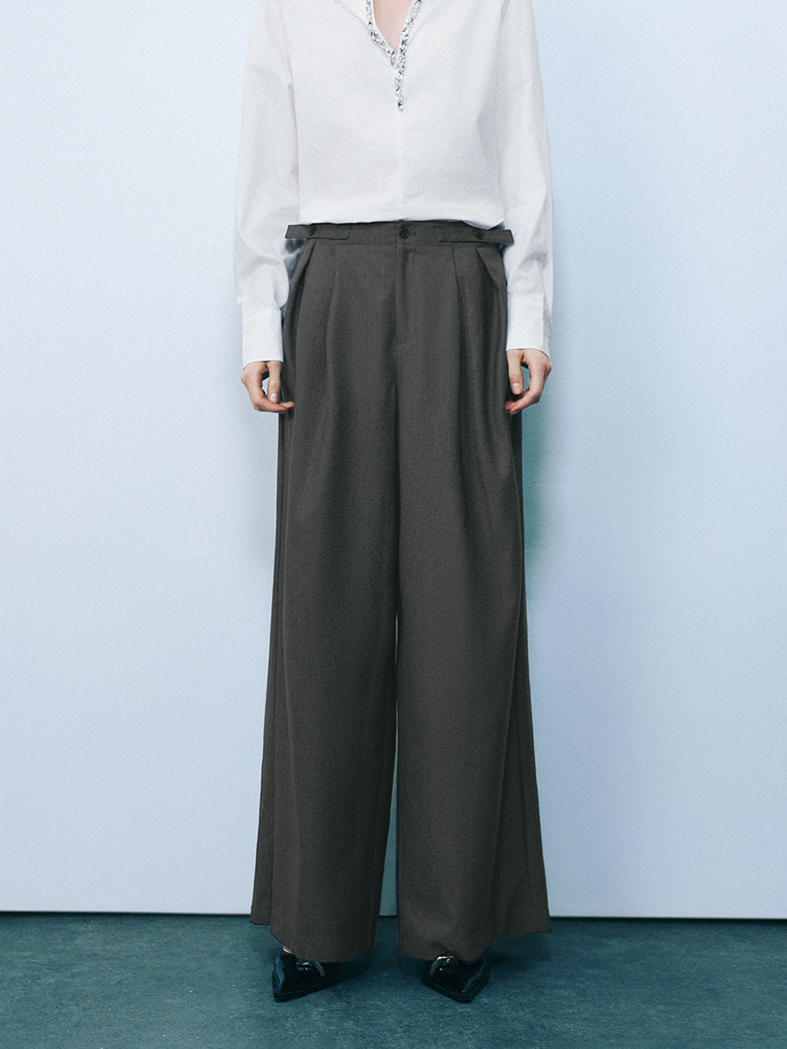 Loose Wide-Leg Pants