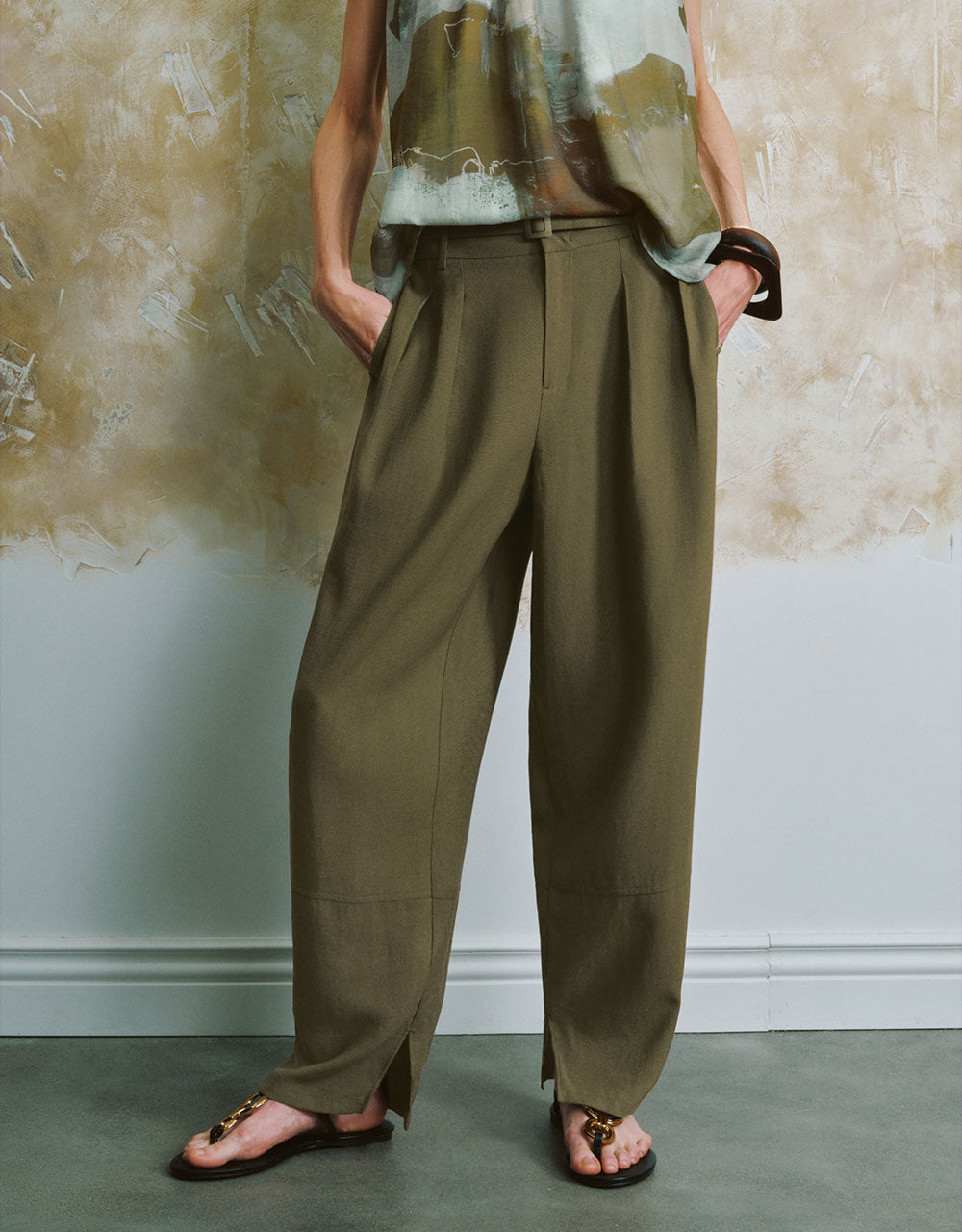 Wide-Leg Pants With Belt