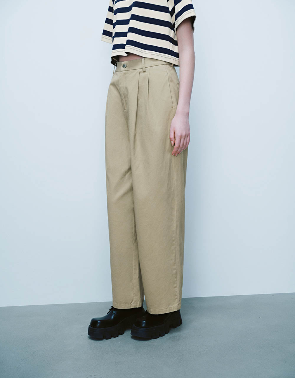 Wide-Leg Pants