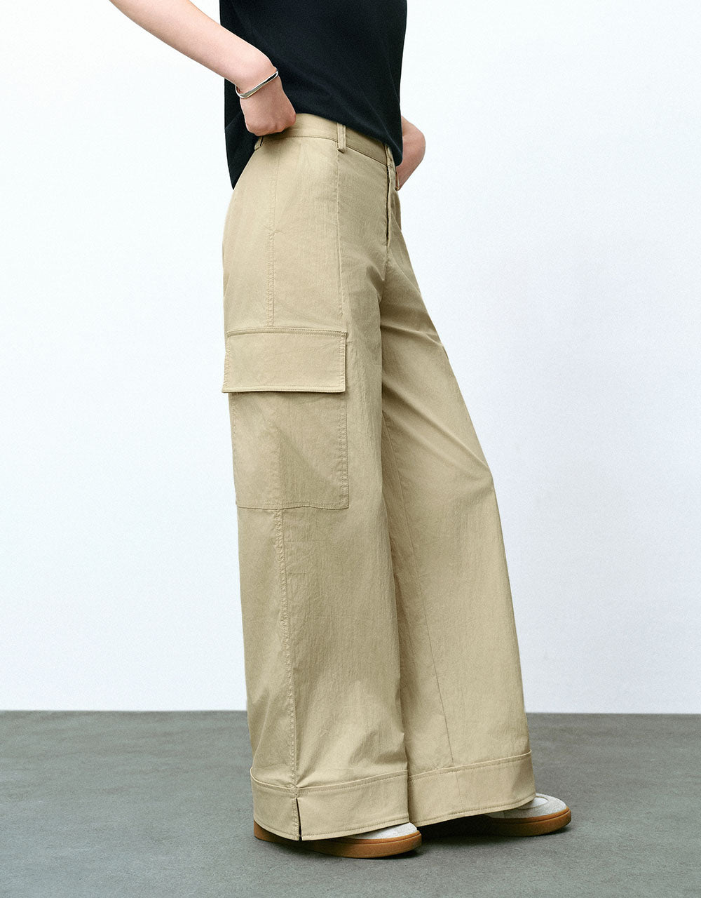 Loose Wide-Leg Pants